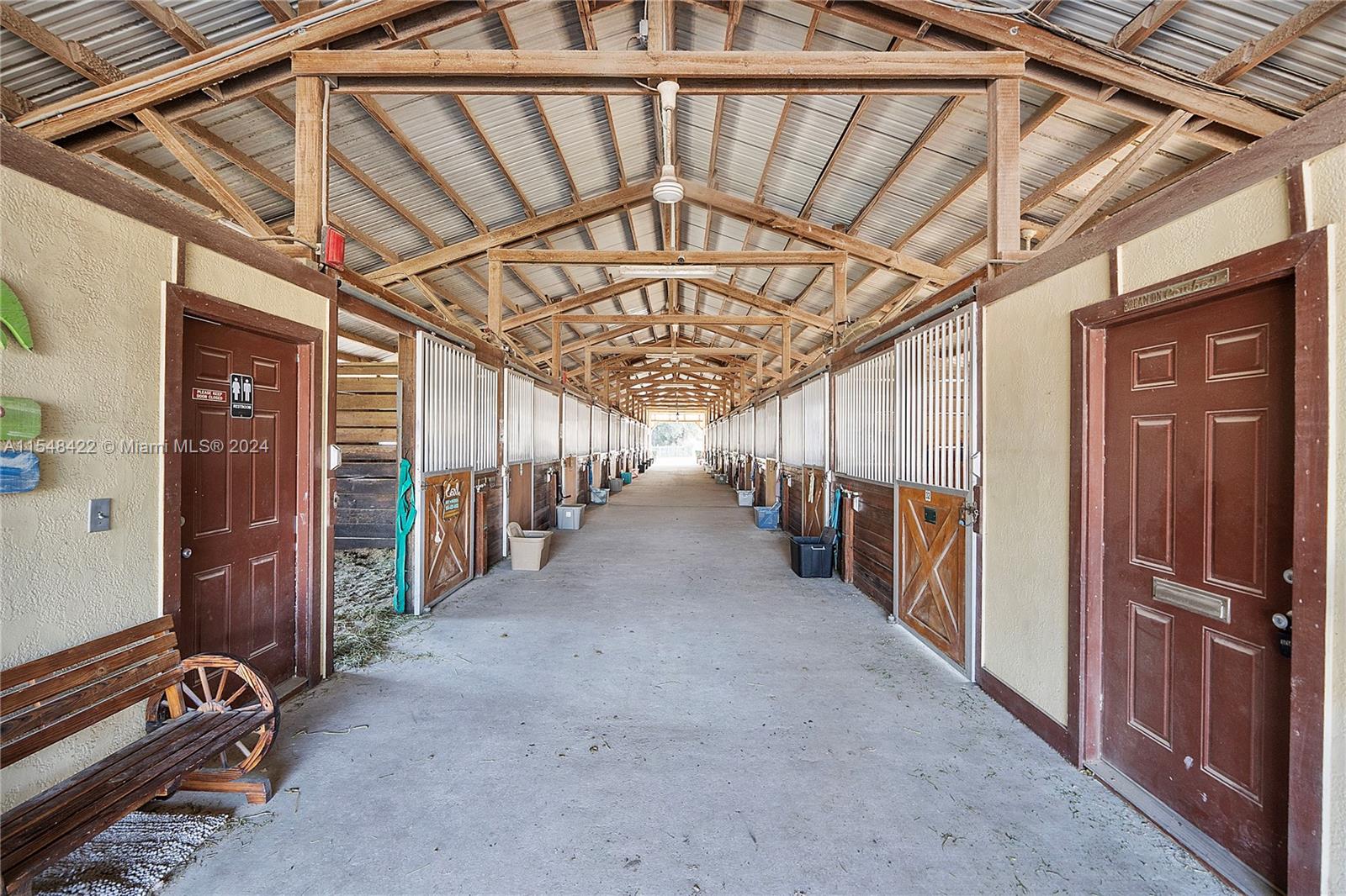 SADDLE-UP PLAT - Residential