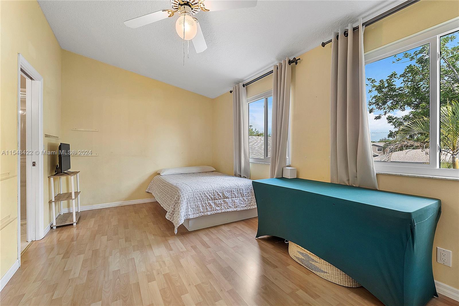 SADDLE-UP PLAT - Residential