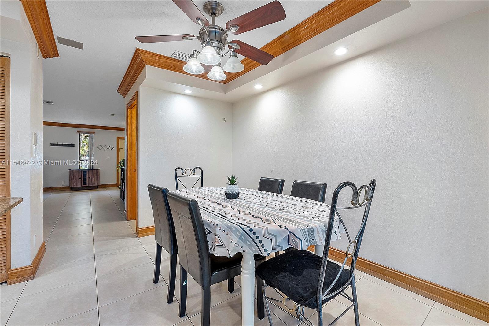 SADDLE-UP PLAT - Residential