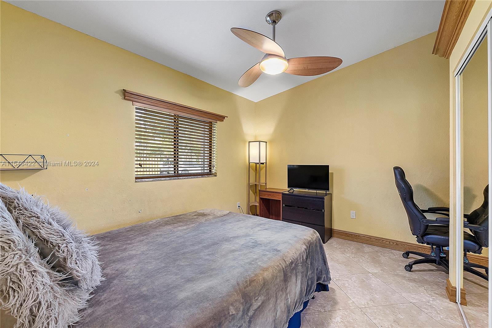 SADDLE-UP PLAT - Residential
