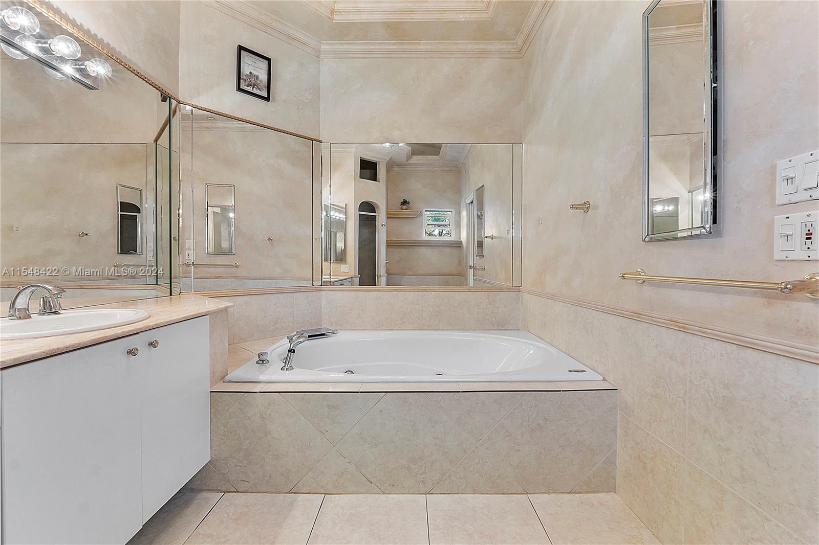 SADDLE-UP PLAT - Residential