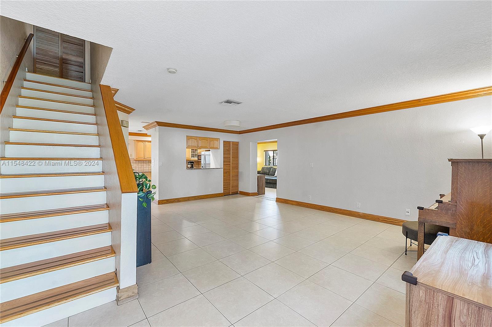 SADDLE-UP PLAT - Residential