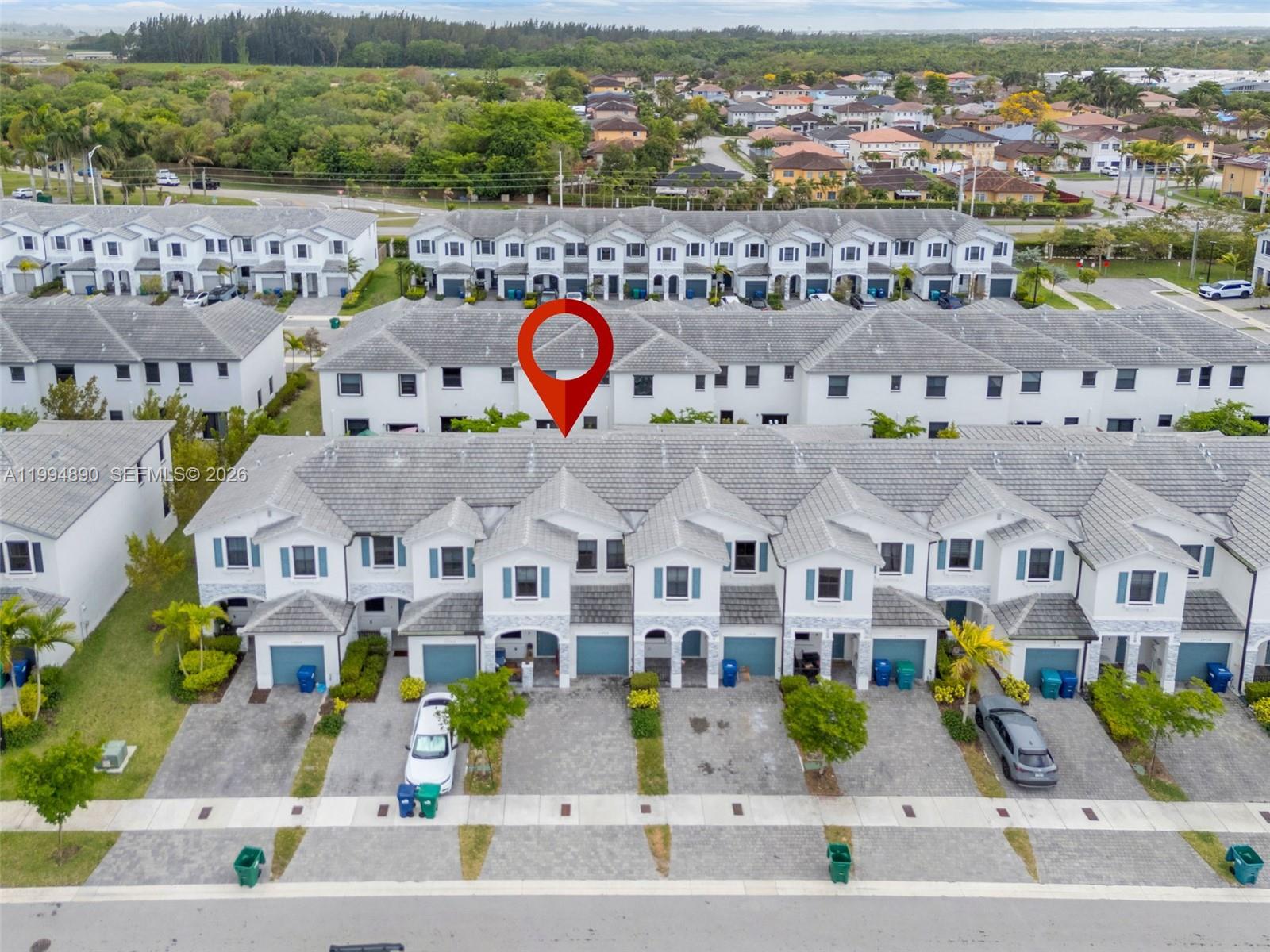 PINE ISLE - Residential
