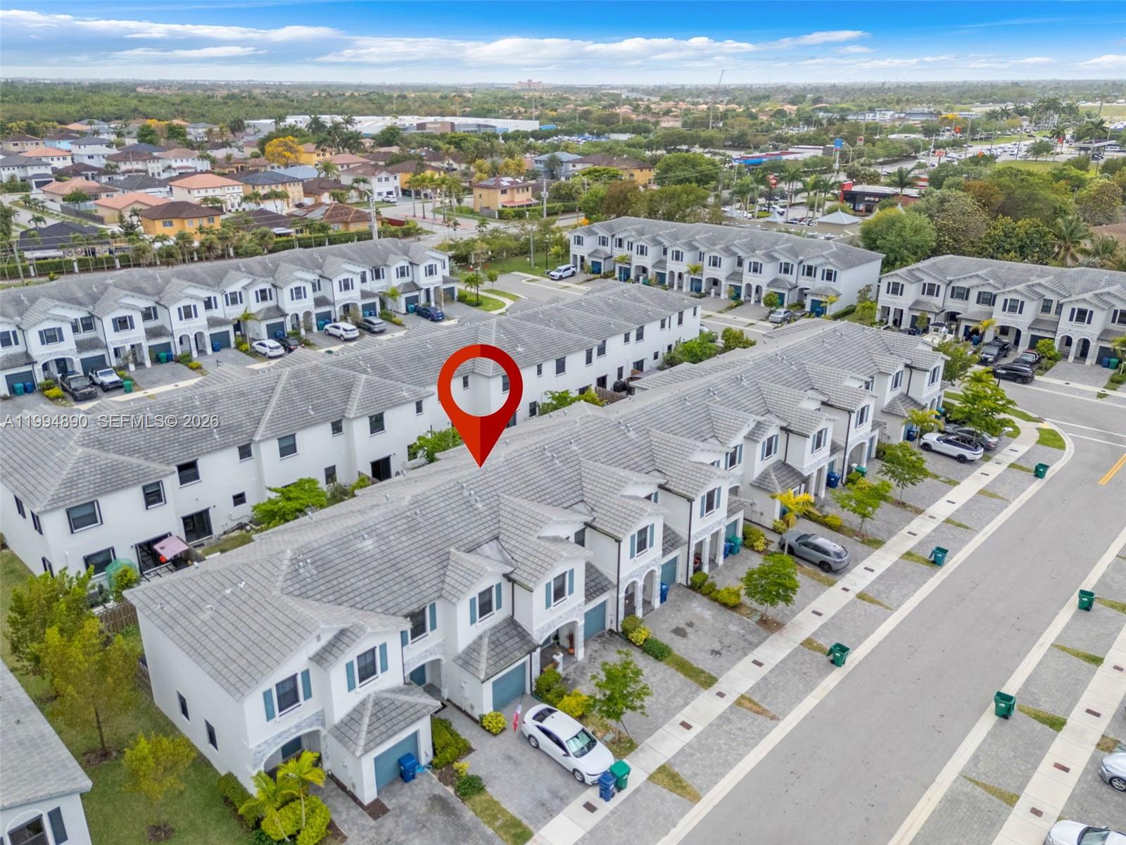 PINE ISLE - Residential