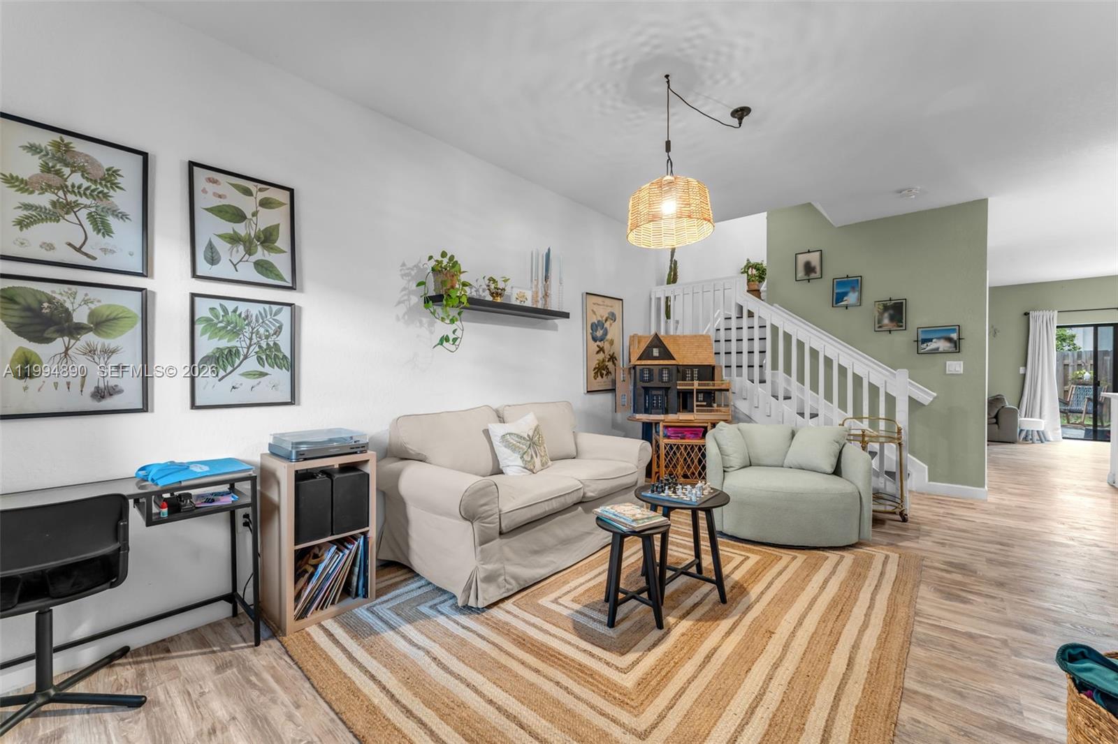 PINE ISLE - Residential