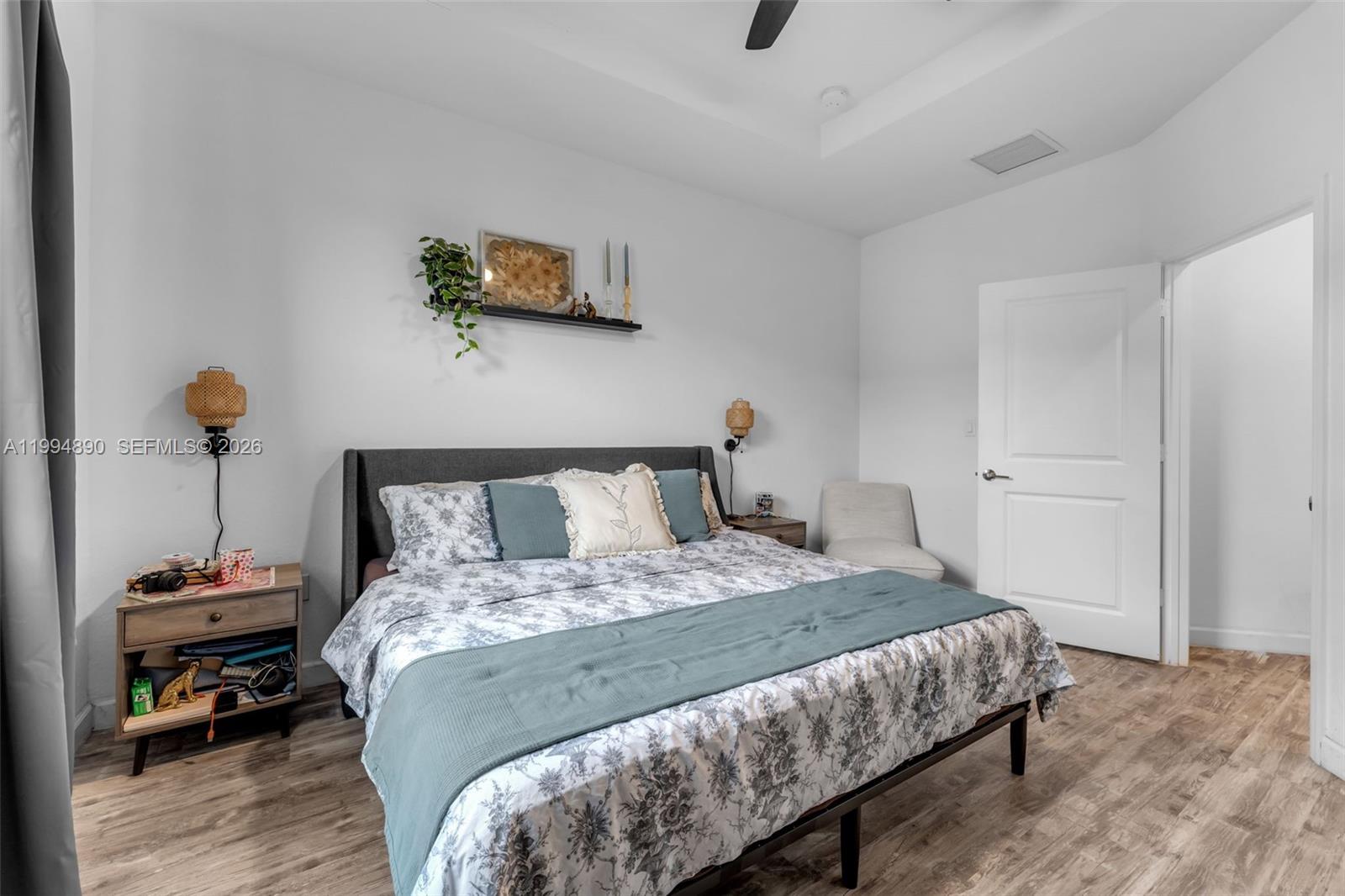 PINE ISLE - Residential