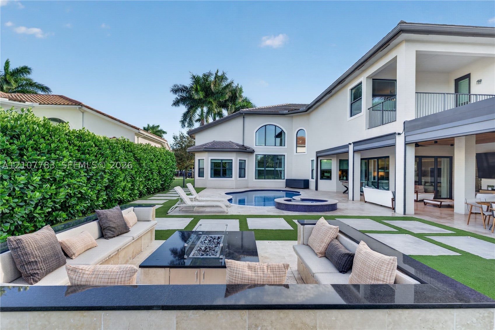 9328 Tropez Ln