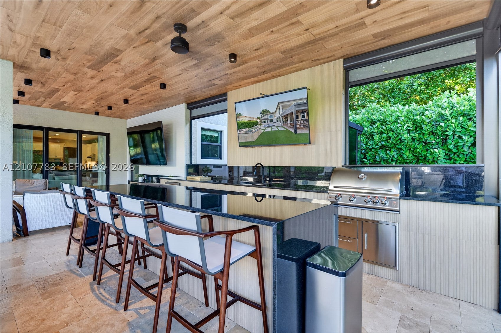 9328 Tropez Ln