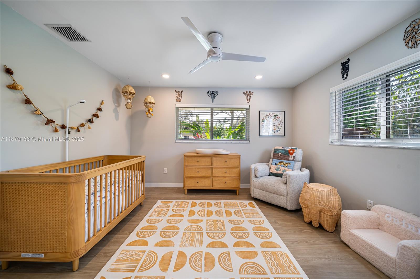 PL OF GOVT - Residential