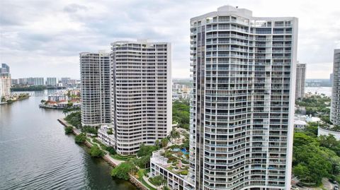 A home in Aventura