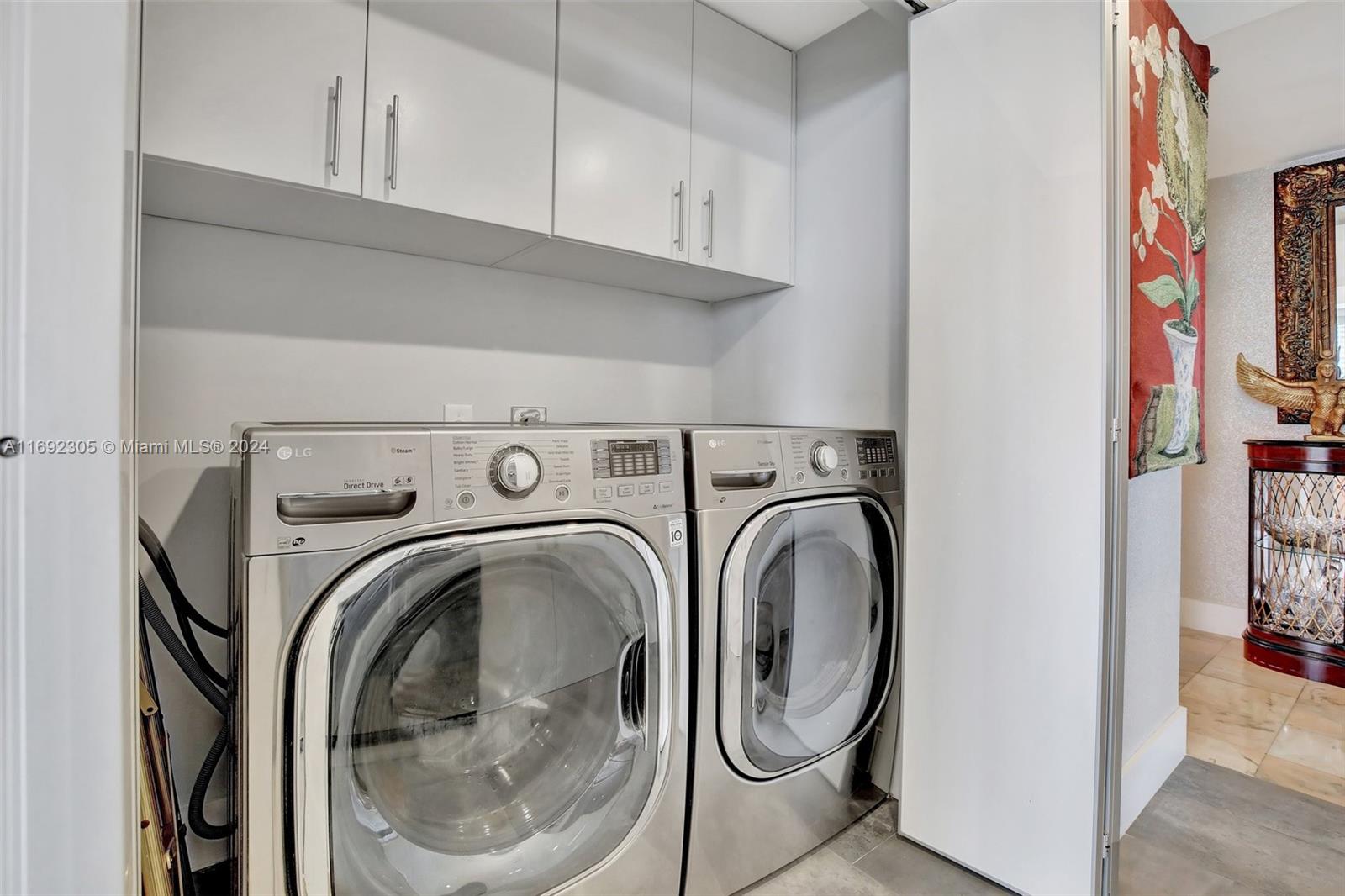 4000 ISL BLVD WILLIAMS IS - Residential