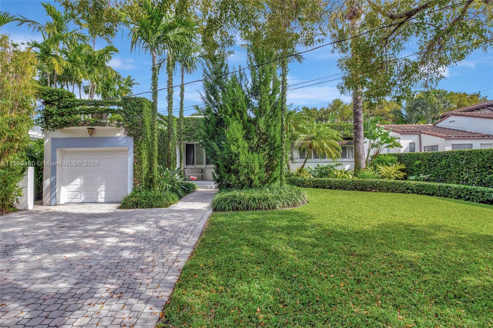 LA GORCE SUB - Residential