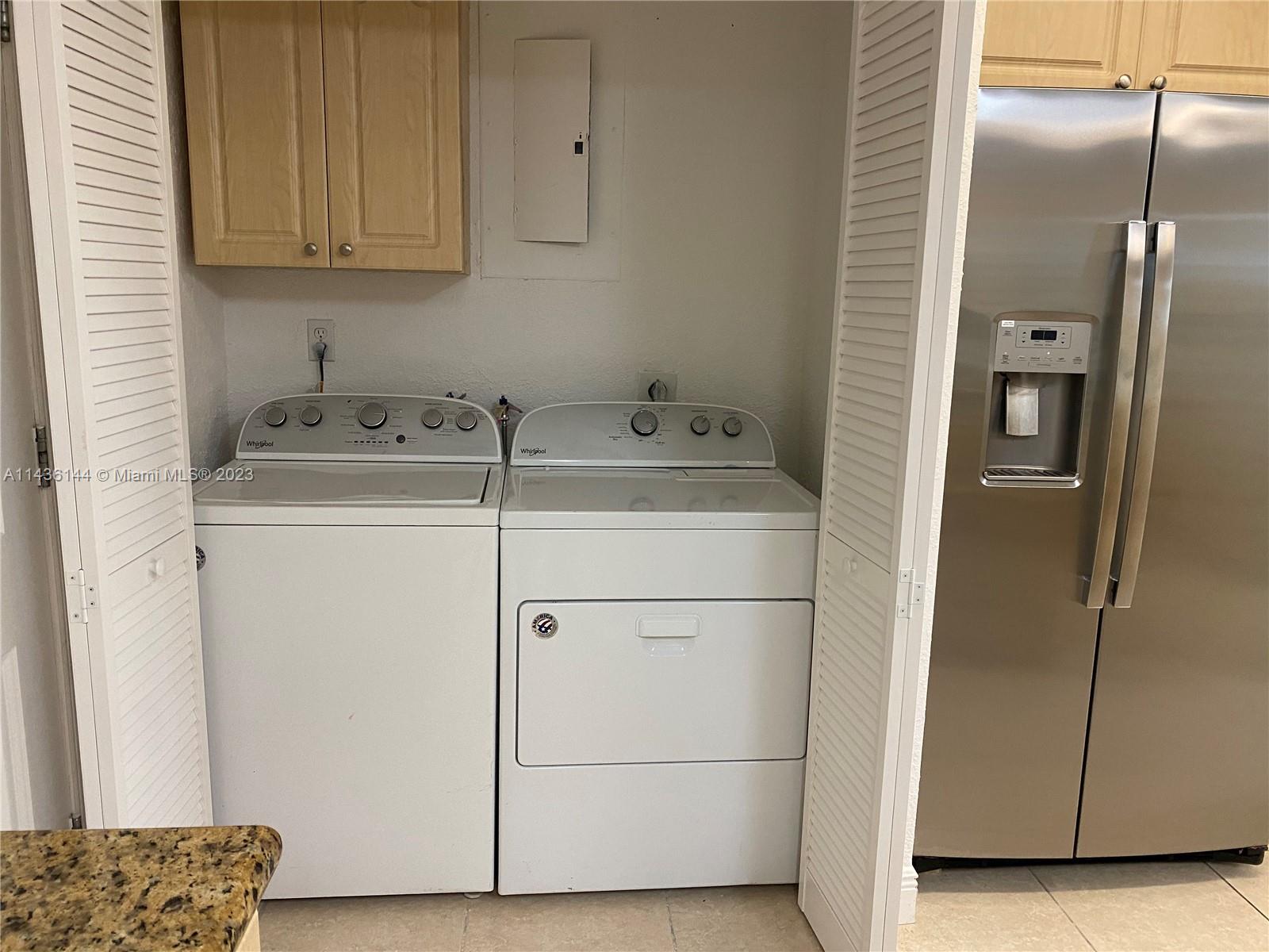 Miami Beach, Florida 33140, United States, 5 Bedrooms Bedrooms, ,5 BathroomsBathrooms,Residential,Active,71197