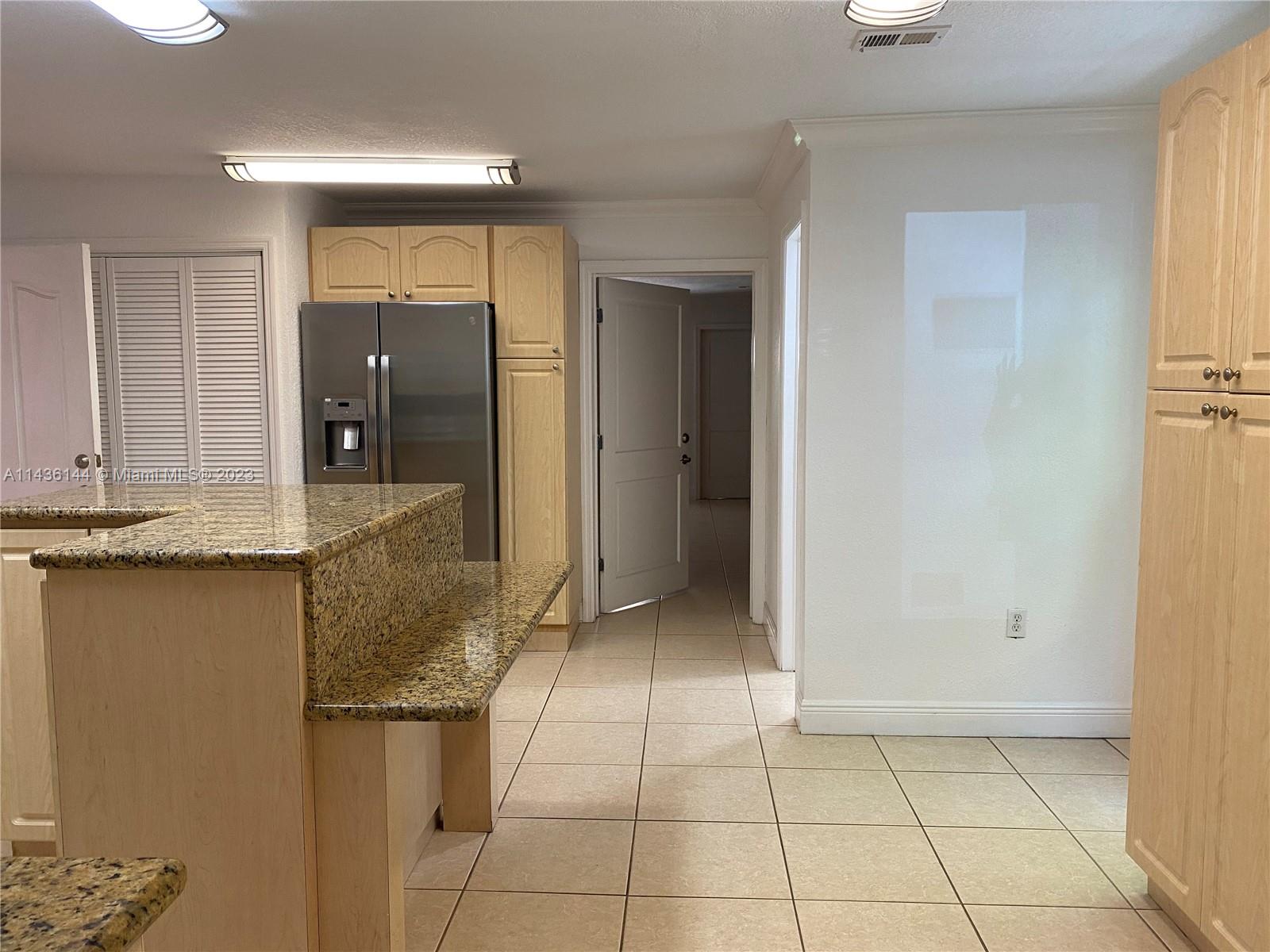 Miami Beach, Florida 33140, United States, 5 Bedrooms Bedrooms, ,5 BathroomsBathrooms,Residential,Active,71197