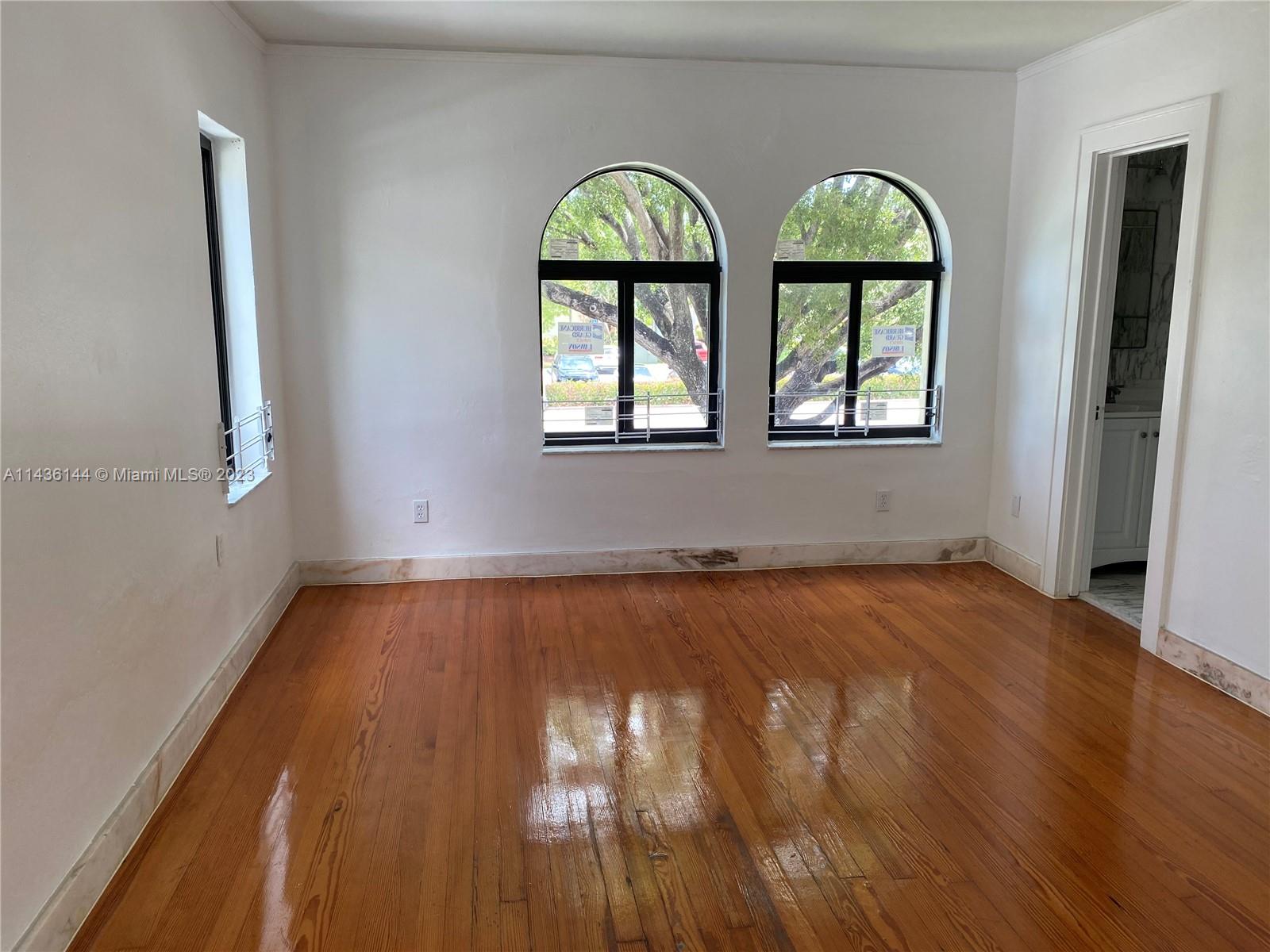 Miami Beach, Florida 33140, United States, 5 Bedrooms Bedrooms, ,5 BathroomsBathrooms,Residential,Active,71197