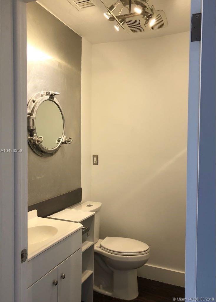 SILVER BLUFF EST-SEC B - Residential