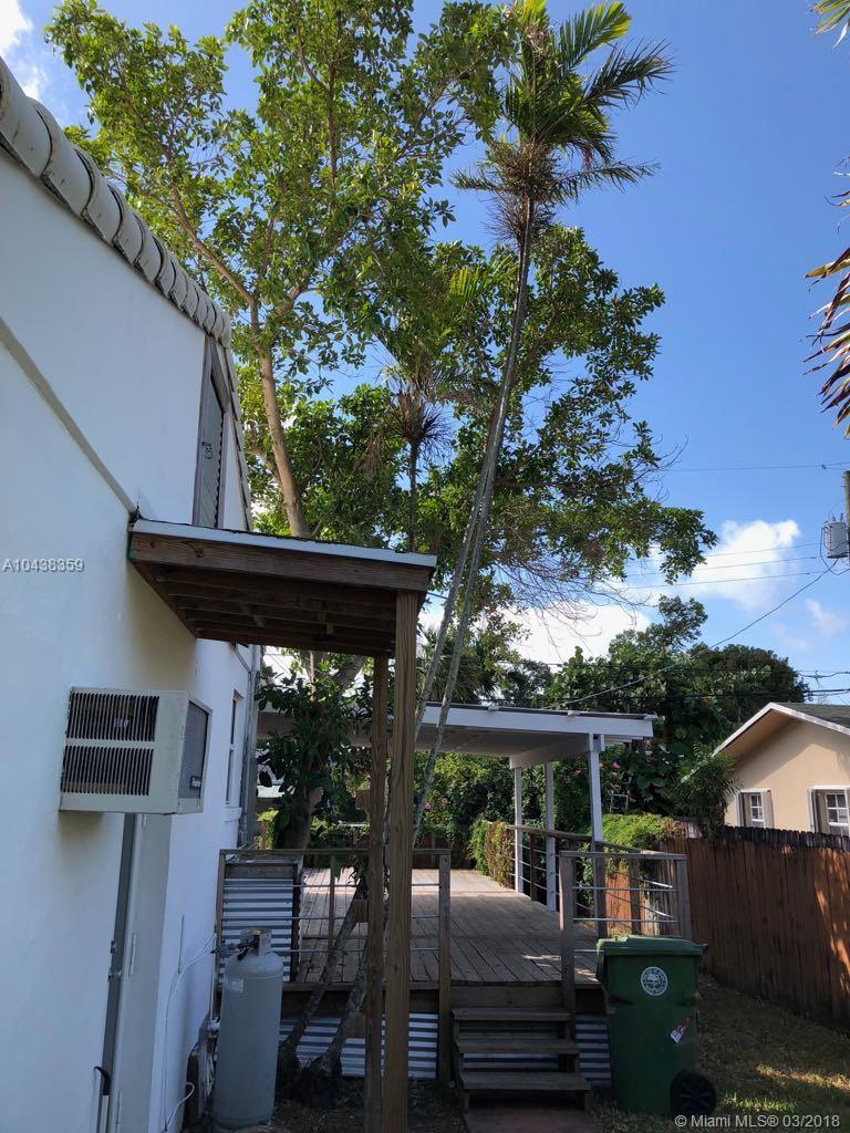 SILVER BLUFF EST-SEC B - Residential