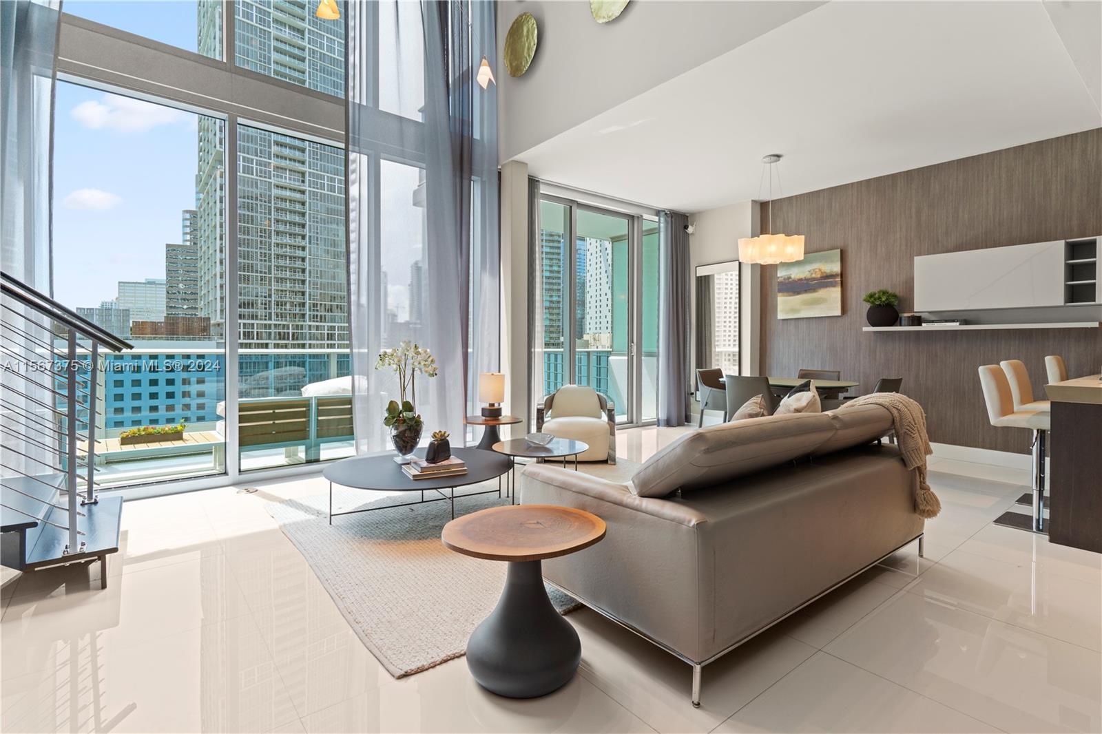 Property for Sale at 200 Biscayne Boulevard Way 1407, Miami, Broward County, Florida - Bedrooms: 2 
Bathrooms: 3  - $1,275,000