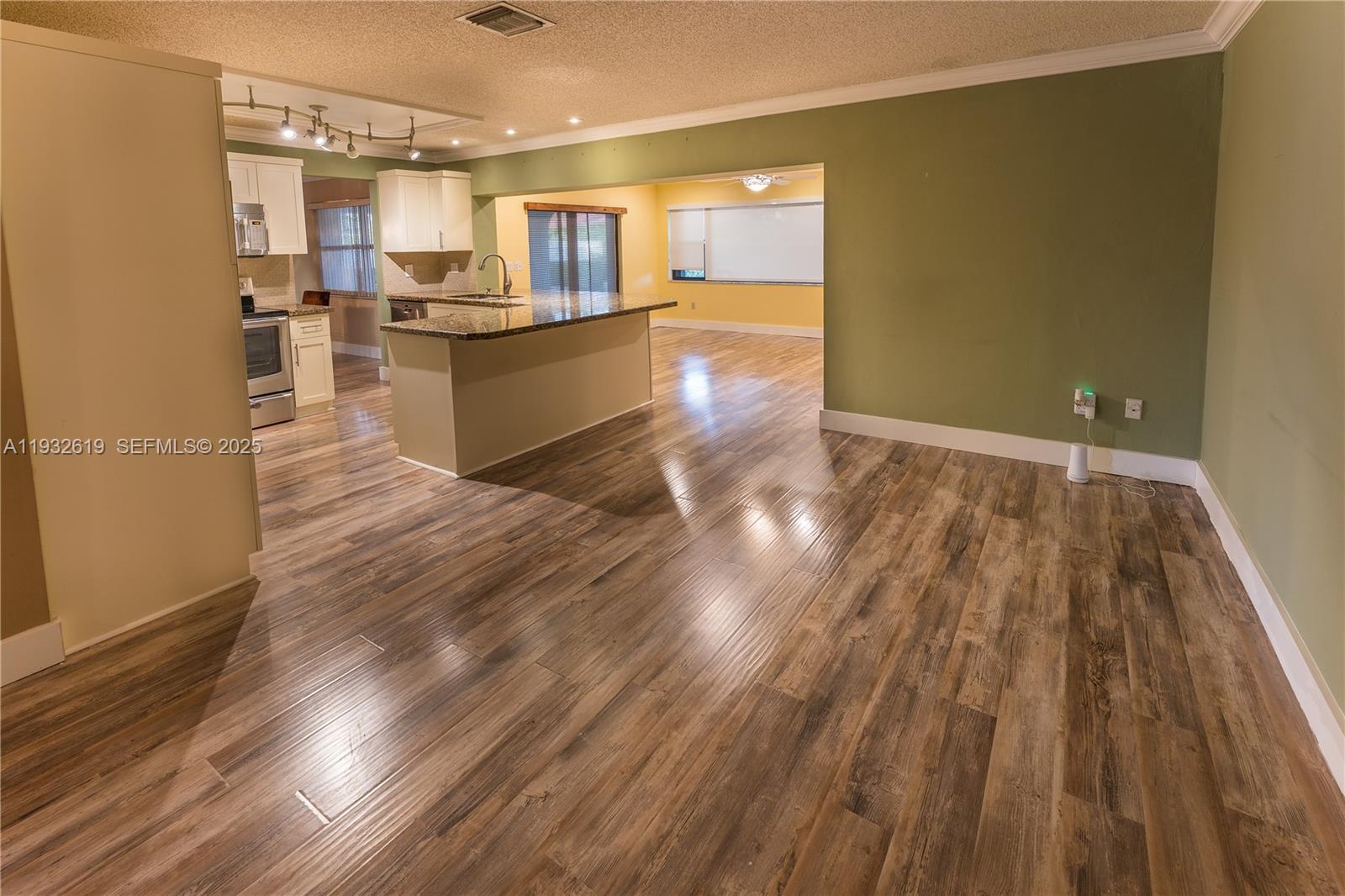 DARLINGTON MNR 2ND ADDN - Residential