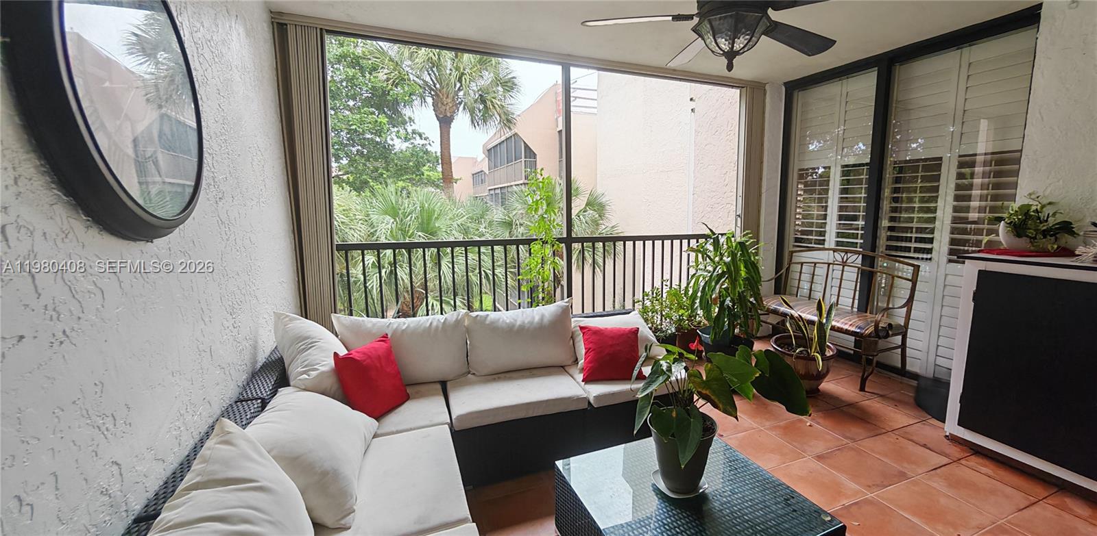 EMERALD HILL - Residential