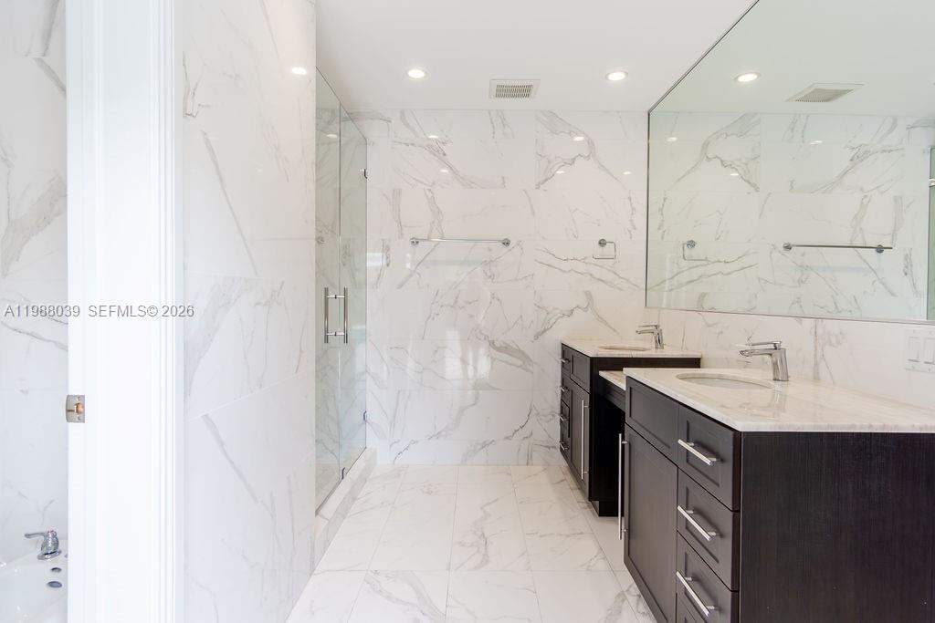 SANS SOUCI REV & AMD - Residential Lease