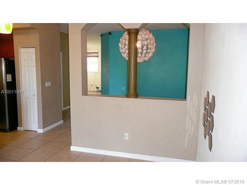 PORTOFINO VILLAS WEST - Residential Lease