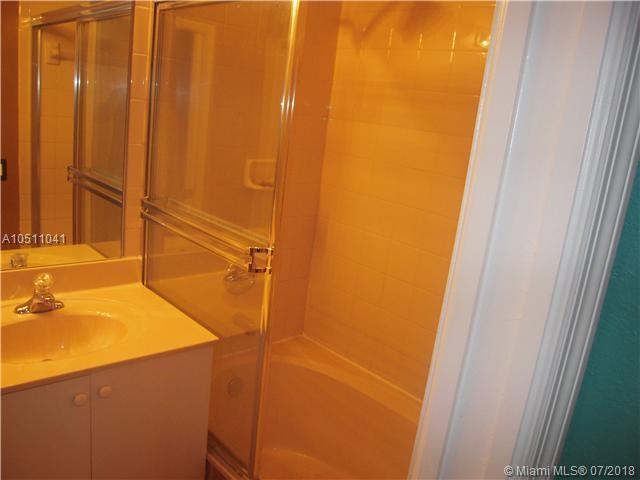 PORTOFINO VILLAS WEST - Residential Lease