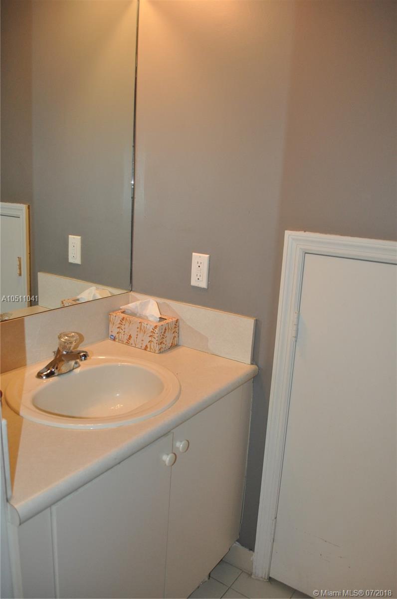 PORTOFINO VILLAS WEST - Residential Lease