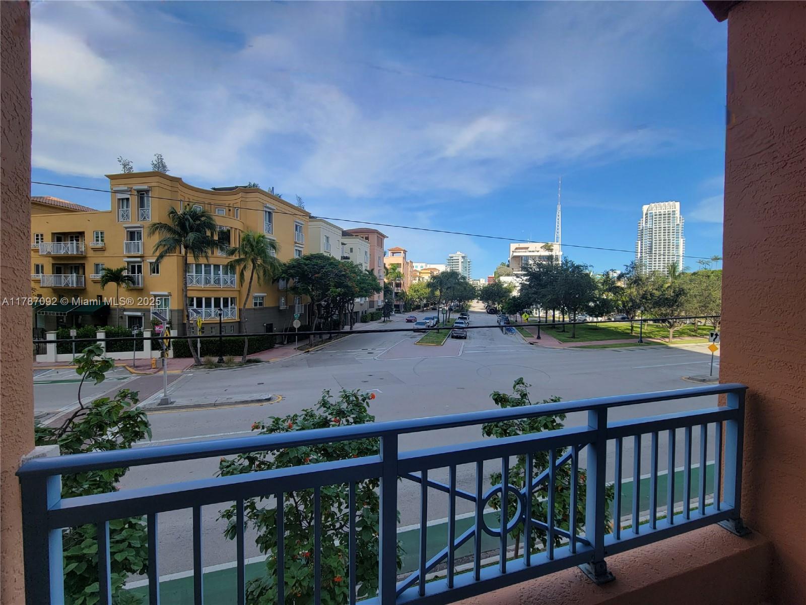 YACHT CLUB AT PORTOFINO C - Residential