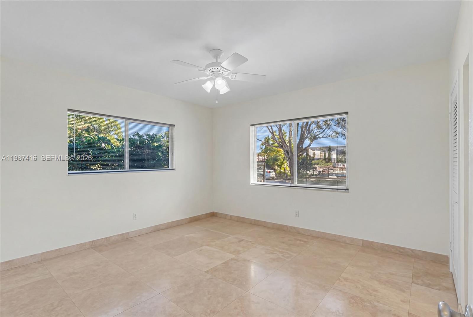 VENETIAN SEC KEYSTONE POI - Residential