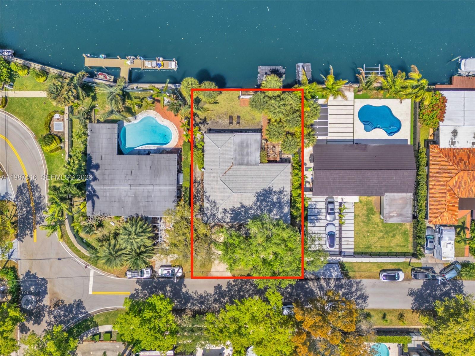 VENETIAN SEC KEYSTONE POI - Residential