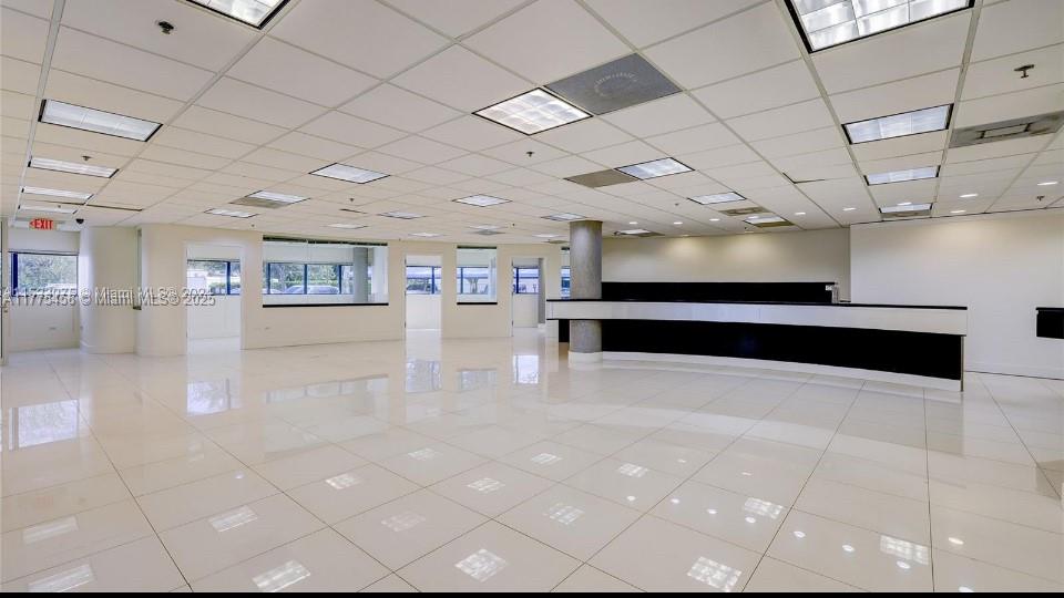 Great Location. Full-Service Building, 24 hours accessibility. Full generator back-up. Spacious Office Space with ample sunlight and parking.
FIRST MONTH AND 2 (TWO) SECURITY DEPOSITS REQUIRED.