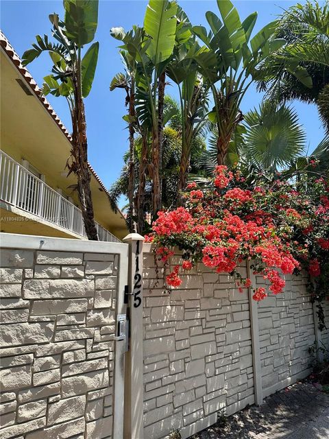 1125 NE 16th Pl 213 Fort Lauderdale FL 33305