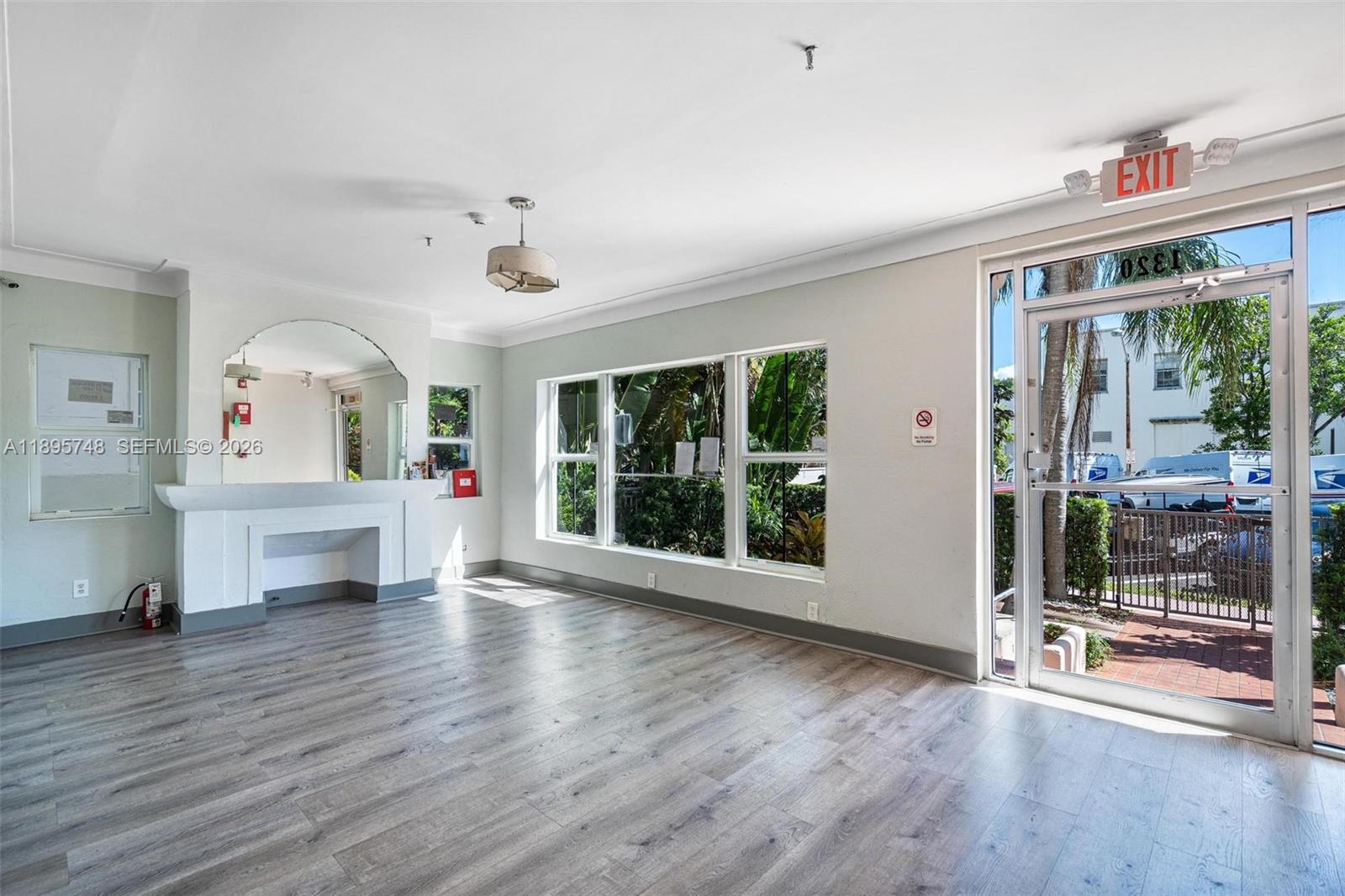 WINDSOR PLAZA CONDO - Residential