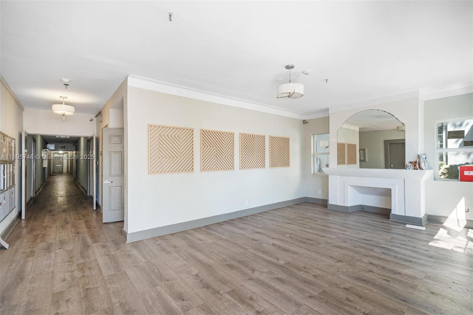 WINDSOR PLAZA CONDO - Residential