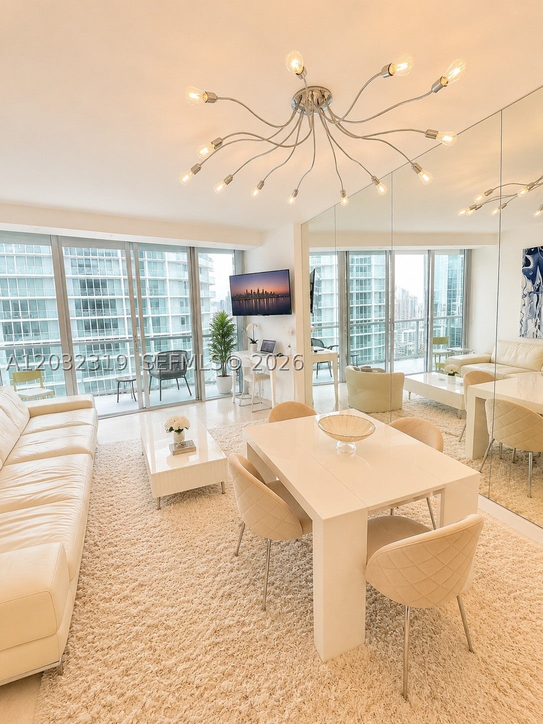 495 Brickell Ave 3206