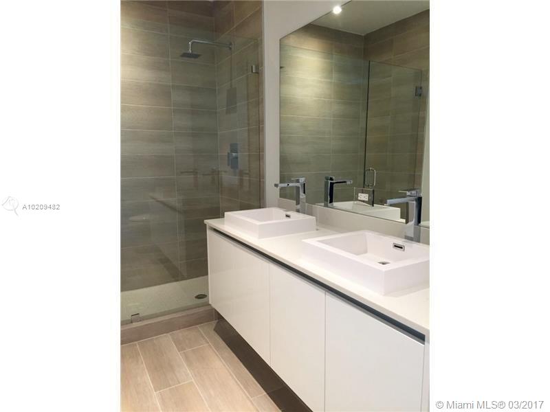 LE PARC AT BRICKELL - Residential Lease