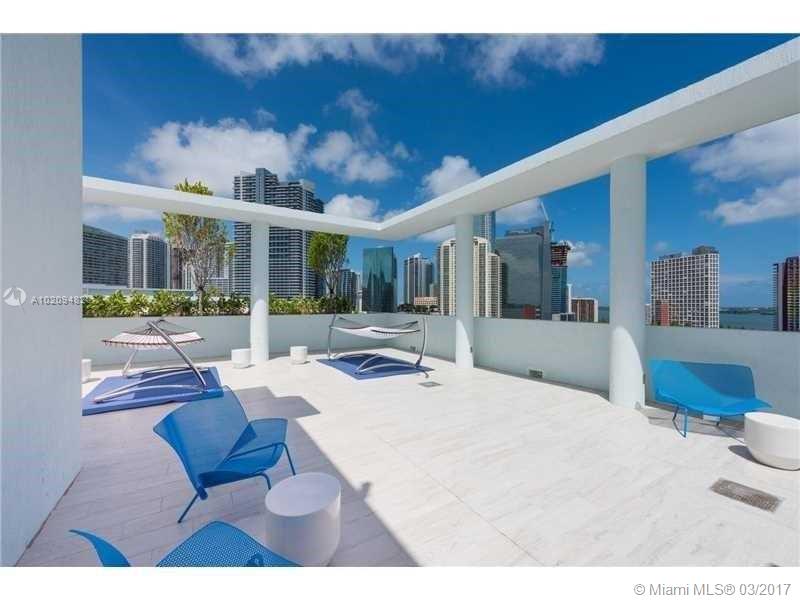 LE PARC AT BRICKELL - Residential Lease