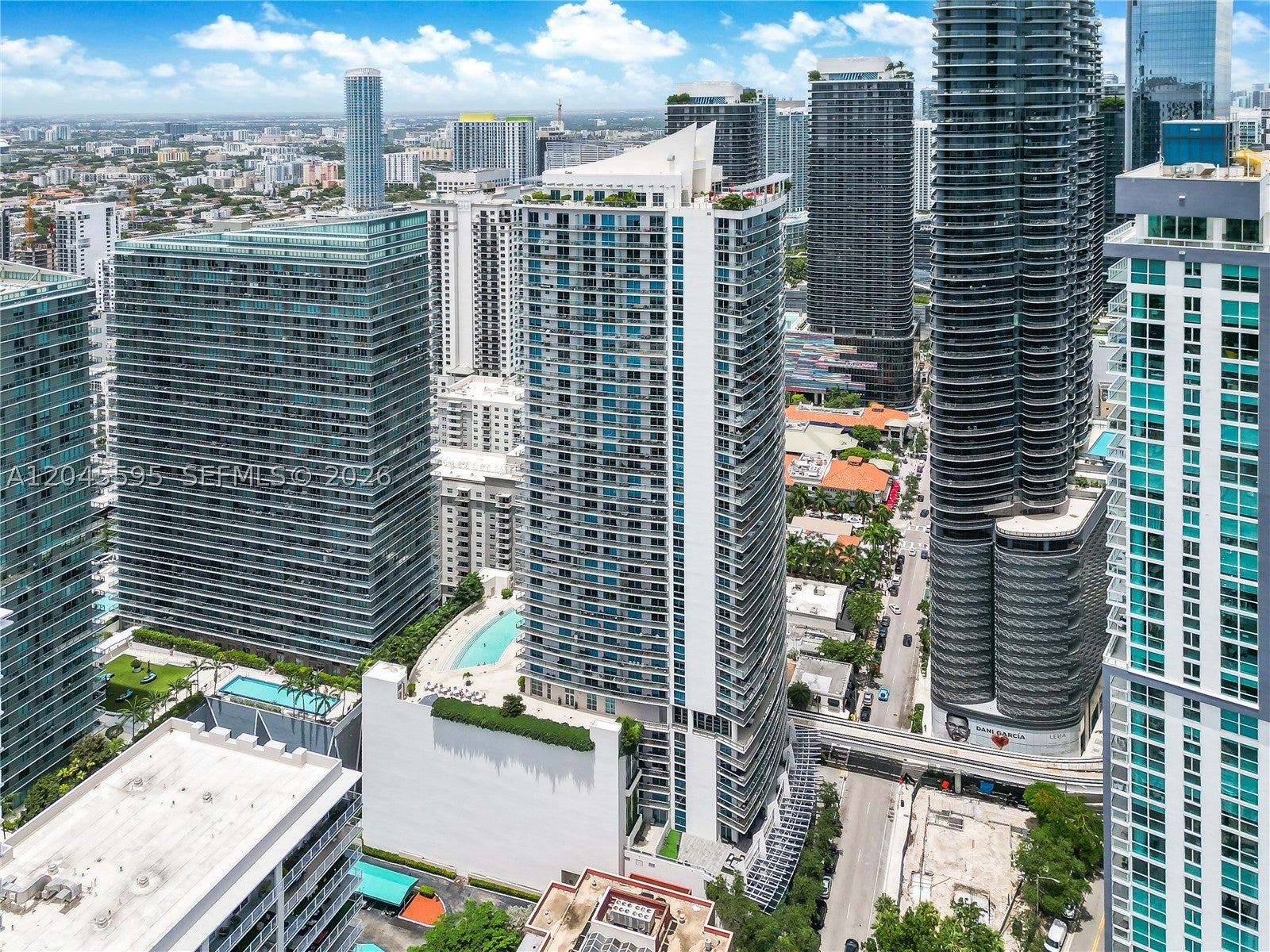 1100 S Miami Ave 2504