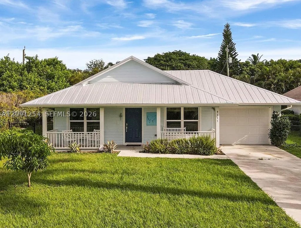 Photo of 9155 SE Athena St, Hobe Sound, FL 33455 (MLS # A12091254)