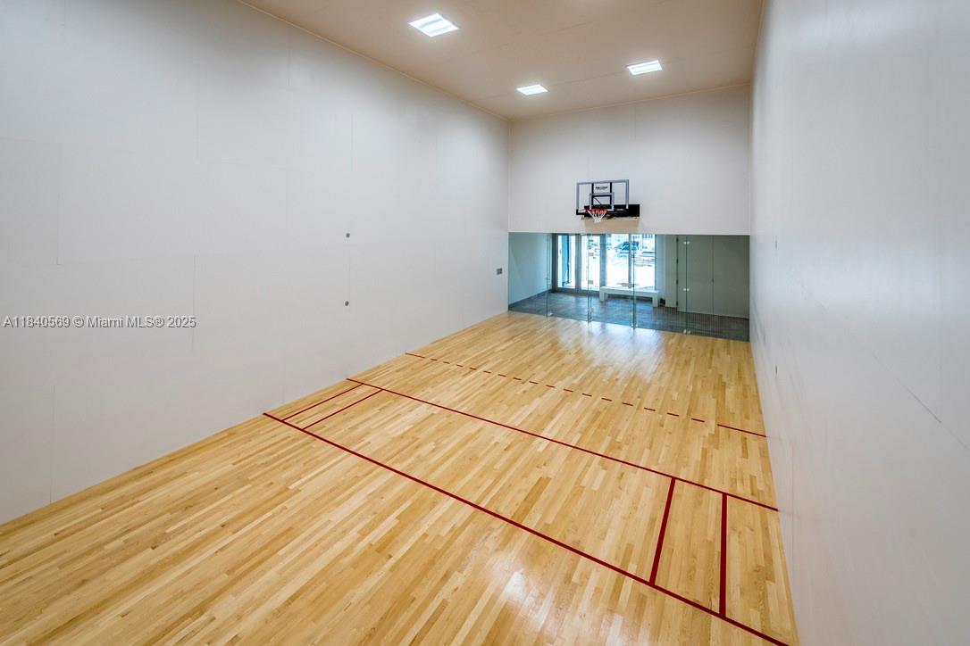 4010 SOUTH OCEAN CONDO - Residential