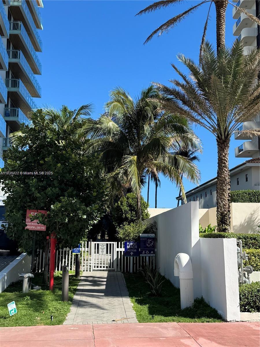 5750 Collins Ave 4F