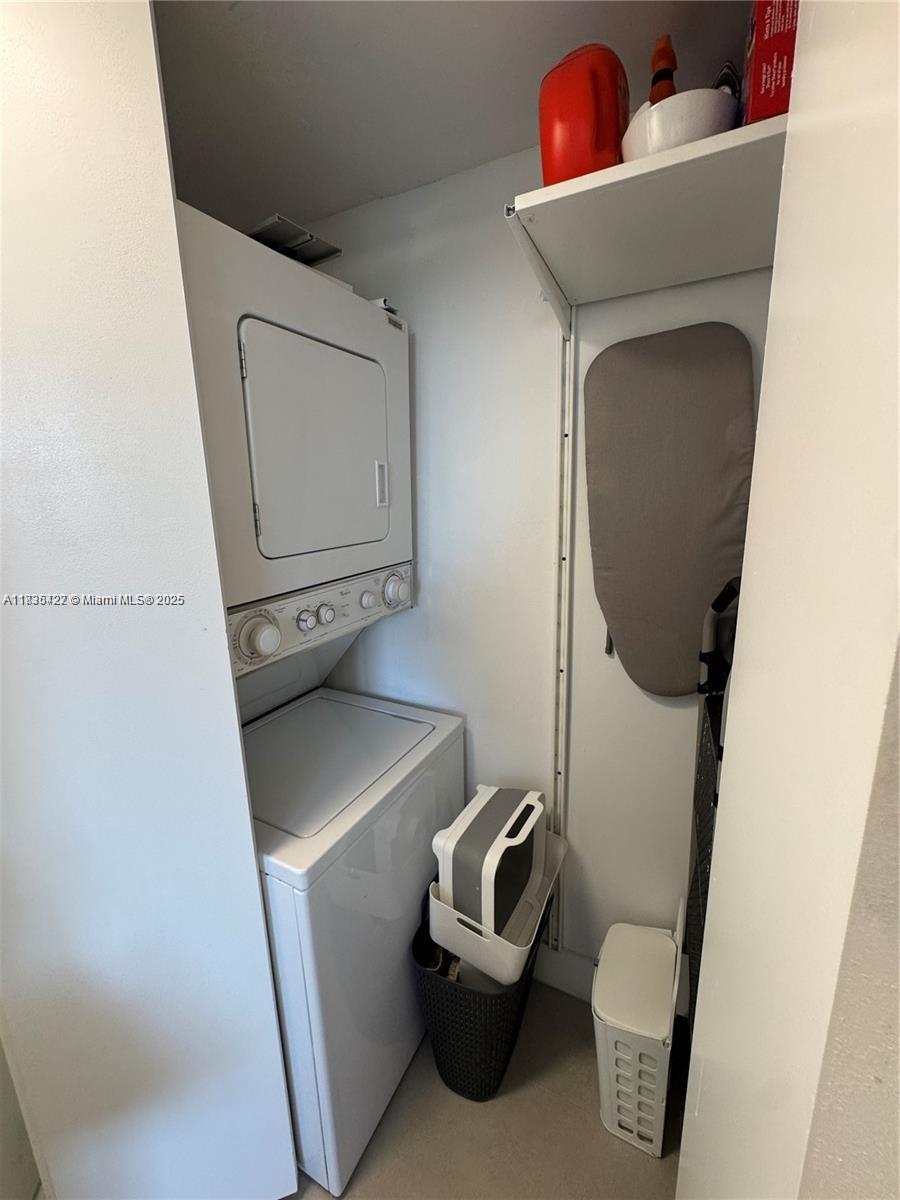 ROYAL EMBASSY CONDO - Residential Lease