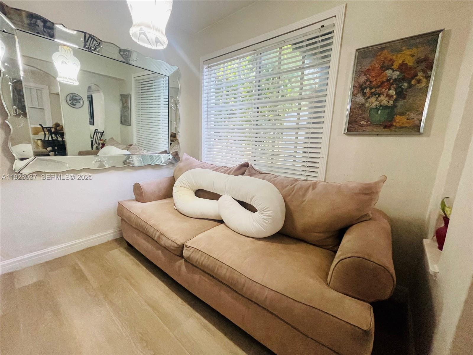 HOLLEMAN MANOR - Residential