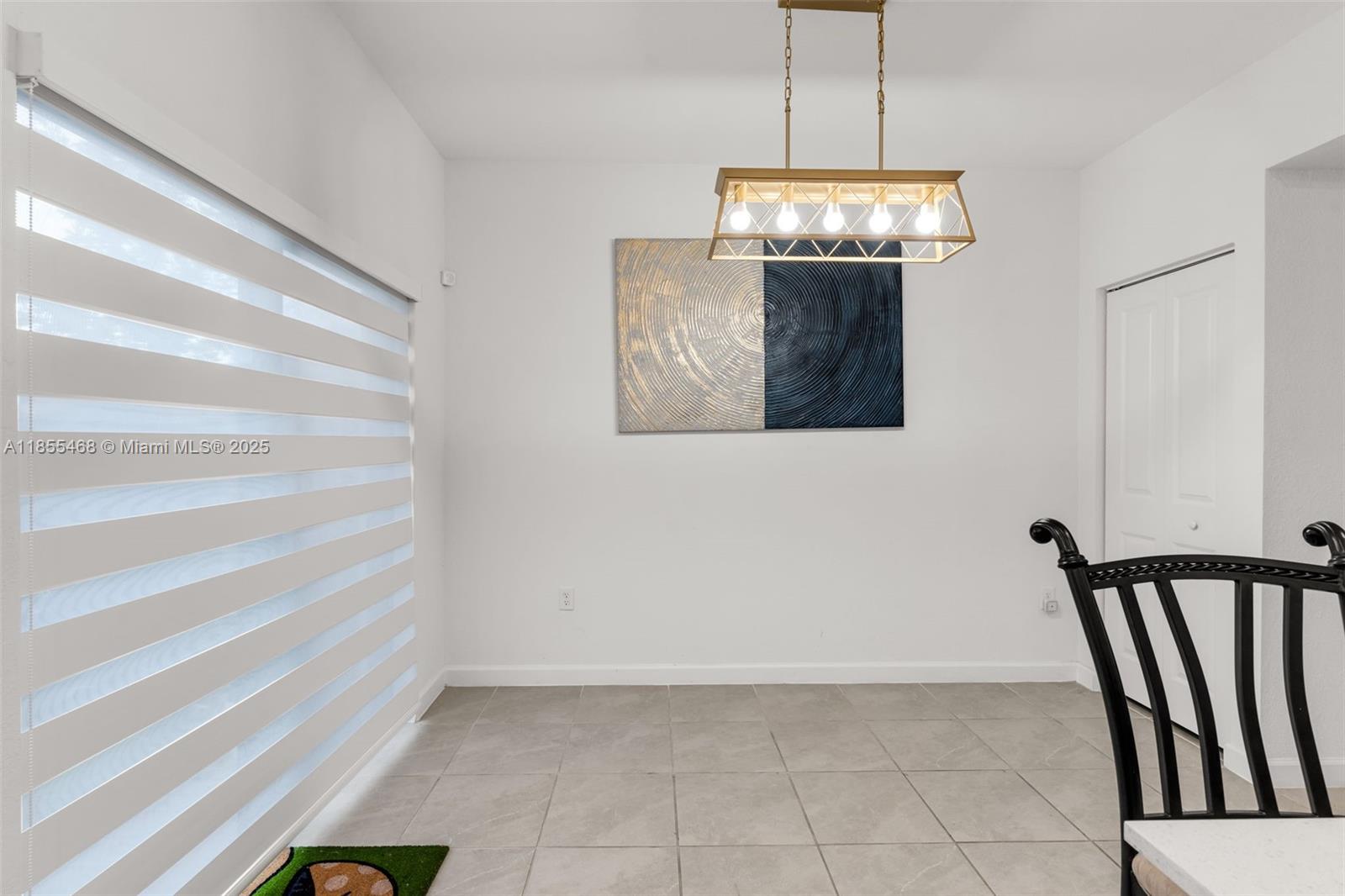 PINE ISLE - Residential