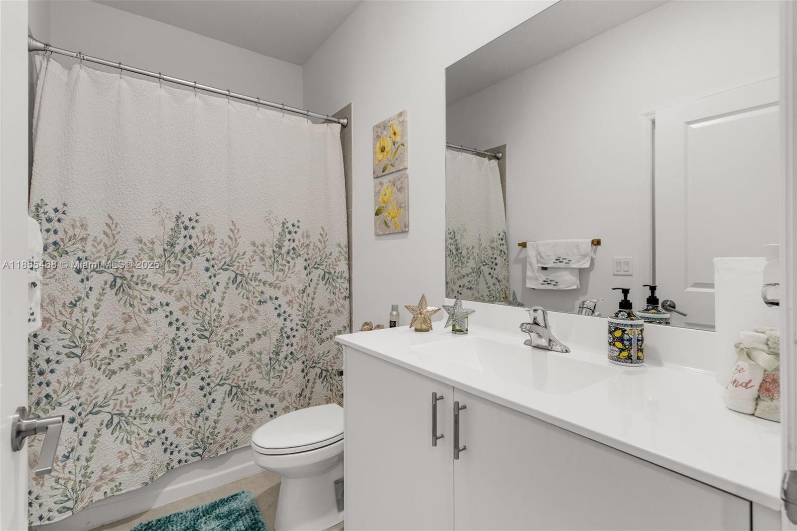 PINE ISLE - Residential