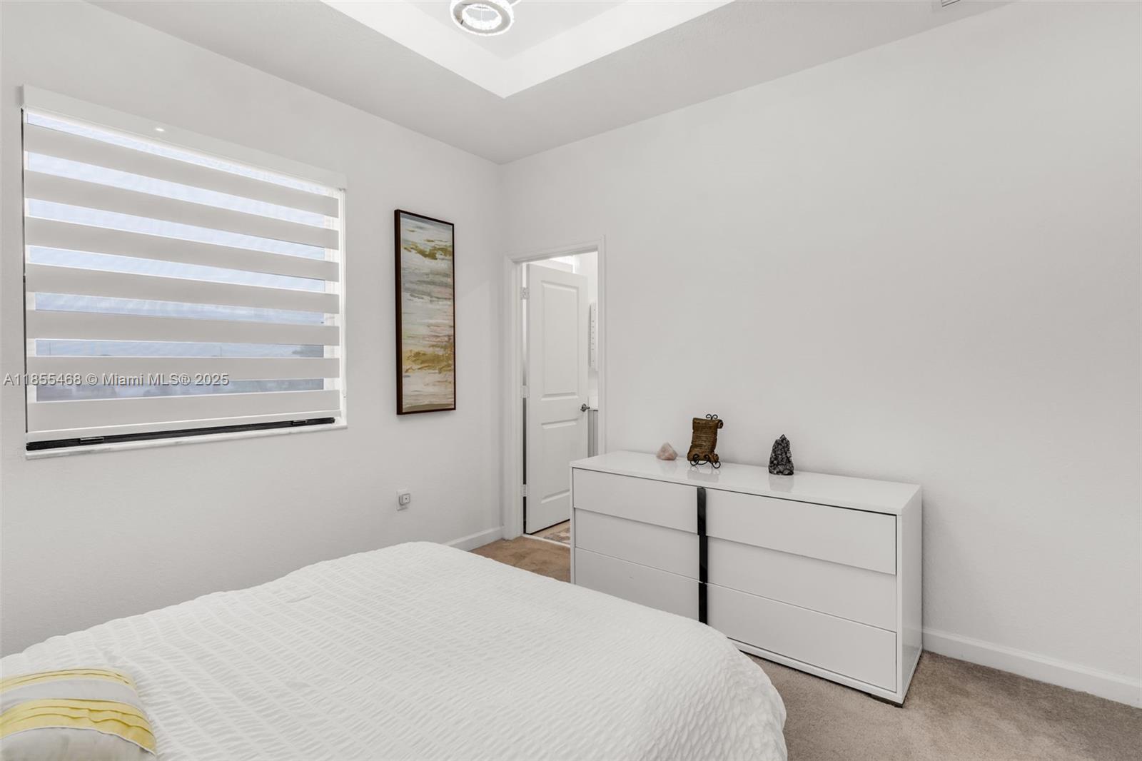 PINE ISLE - Residential