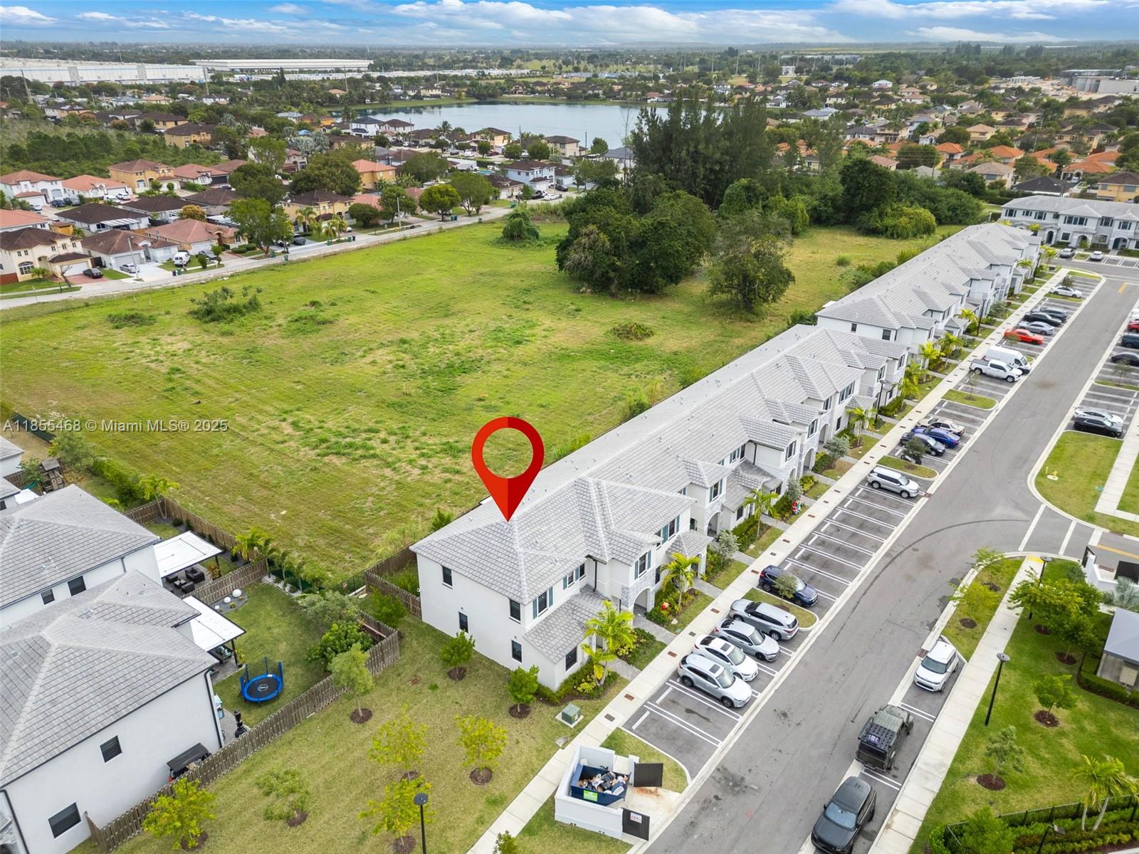 PINE ISLE - Residential