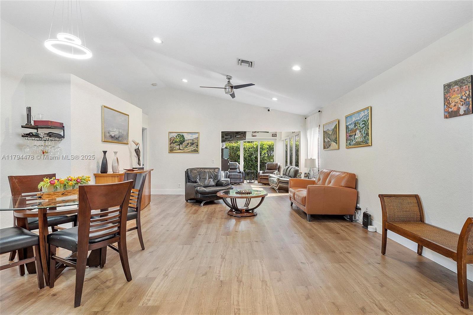 1371 Canary Island Dr