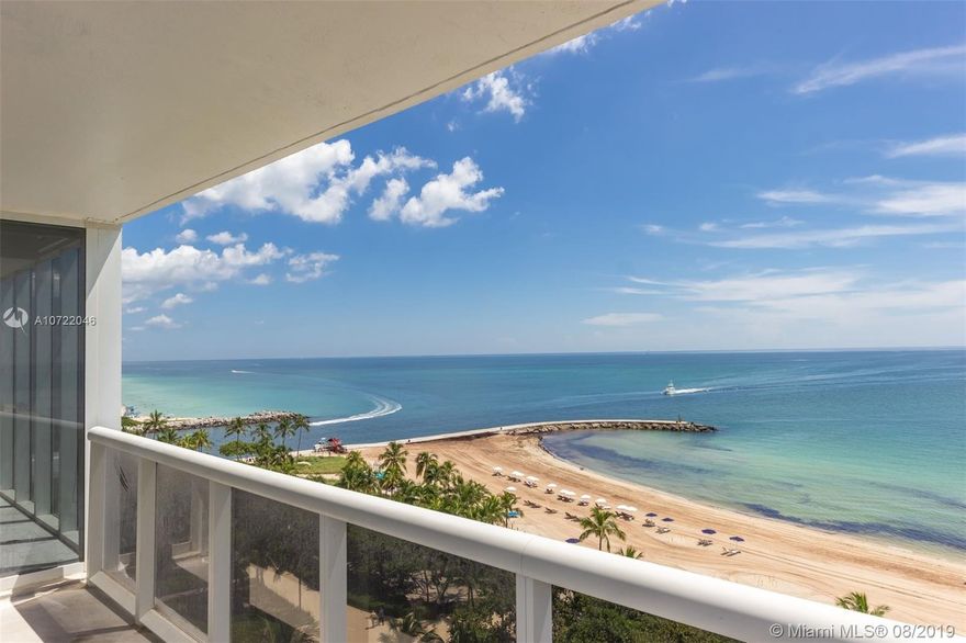 AMAZING VIEWS, AMAZING BUILDING, AMAZING LOCATION.  BAL HARBOUR OCEAN FRONT UNIT FOR RENT, 2 BEDS AND 2.5 BATHS.  FLOOR TO CEILING WINDOWS WITH DIRECT VIEW OF THE BEACH AND OCEAN.  BUILDING HAS HUGE POOL, GREAT GYM WITH STEAM AND SAUNA, FULL MARKET WITH PREPARED FOODS AND POOLSIDE SOCIAL/PARTY ROOM.  BIG BALCONY OVERLOOKING THE BEACH AND POOL.  OPEN FLOOR PLAN, BIG CLOSETS, NICE KITCHEN.  ONE PARKING SPACE IN THE GARAGE PLUS VALET.